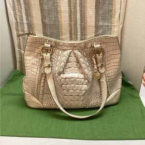 Brahmin “cream croc fusion” shoulder bag Croc-embossed leather Gold-tone trim
